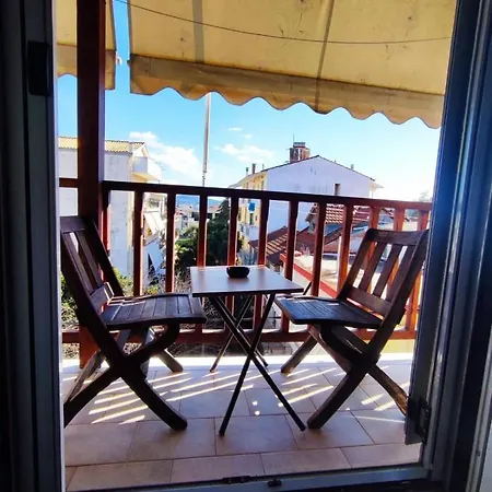Lauren's Charm Town Appartement *